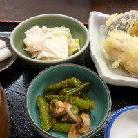 かみいし - キャベツのサラダ＆いんげん、あさり身、しめじおろし和え