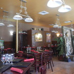 Charley's Thai Cuisine - 店内