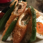 カレー屋アカマル - 夏野菜カレー1180円トッピングささみチーズカツ300円