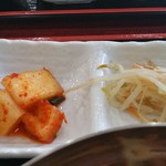 ホルモン鉄板焼 とんどん亭 - 