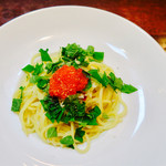 ポルトベッロ -  シラスと大葉、とびっこのペペロンチーノ