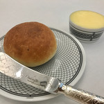 Grand rocher - パリゴさん特注のパンと発酵バター