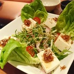 Kuroki - 豆腐サラダ