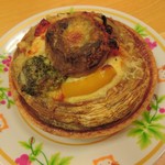 アトリエ マドレーヌ - ジャンボマッシュルームキッシュ…税込1000円