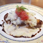 欧風バル・マザン - チキンカツレツ ブルーチーズソース(980円)