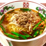 山忠 - 「台湾ラーメン」(700円)。マイルドな辛さを味わうために存在する？