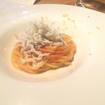 釜揚げしらすのアラビアータ レモンの香り