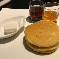 ブッフェアンドカフェ スロープサイドダイナー ザクロ - 