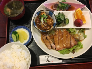 Ushiro Ichi Juu Ni Sai - 本日のランチ(豚のヒレステーキ) 880円