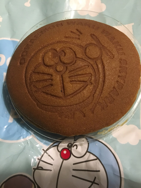ドラえもん ドラ焼き By Hawks 1 ドラえもん わくわくスカイパーク カフェゾーン 新千歳空港 カフェ 食べログ