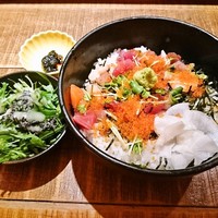 黒尊 - 特撰海鮮バラちらし