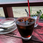 ドゥワンチャン - 最後はデザートとドリンク。アイスコーヒーとタピオカココナッツミルク。