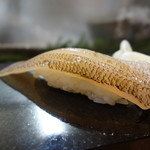 鮨松榮 - 鱚 昆布〆