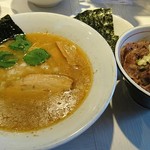 煮干し中華そば一燈 - 煮干しラーメン+牛タンネギ塩丼ハーフ 1030円 