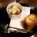 なかむら屋 - アワビのエスカルゴ風　￥８００