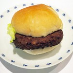 丸栄ベーカリー - ハンバーグ￥170