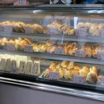 丸栄ベーカリー - 全部ください！