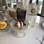 Beer bar　girlie shot - アイスとドリンク