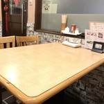 中国小皿料理とお酒の店  花凛 - テーブル