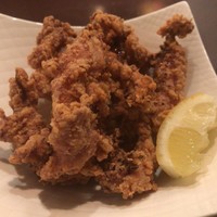 馬刺しと焼き鳥 グルマン三年坂 - 塩こうじ唐揚げ650円