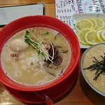 濃厚鶏白湯拉麺 乙 K's柳川店 - 濃厚鶏白湯拉麺（濃厚）+トッピング（煮玉子+レモン）+とろろ飯：750円+100円+100円+300円+税