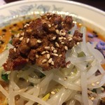 凰上海 - 肉味噌アップ
