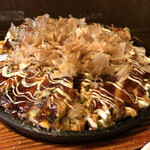 Monja Okonomiyaki Juujuu - じゅうじゅう焼き 740円。