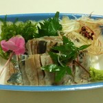 さかな屋 - しめアジ 500円(税別)