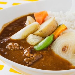 カフェ・スコーラ - 料理写真:淡路牛すじ玉ねぎカレー（マルシェでも販売中）