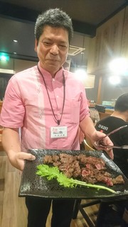 肉卸直営 大衆肉酒場 きたうち - 