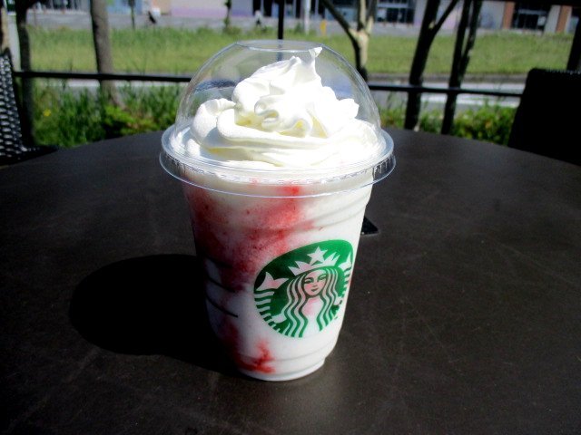 地元フラペチーノが帰ってきました！石川／山梨／沖縄の3種を
