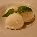 THE Signature PRIME STEAK & SEAFOOD - 