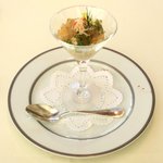 レストランひらまつ レゼルヴ - 特別ランチ<平日限定> 1980円 の海老と蟹のムース