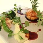 レストランひらまつ レゼルヴ - 特別ランチ<平日限定> 1980円 の牛肉のパイ包み 赤ワインソース