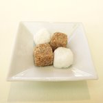 レストランひらまつ レゼルヴ - 特別ランチ<平日限定> 1980円 の角砂糖