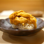 鮨 あらい - ウニ山盛り