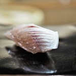 日本橋蛎殻町 すぎた - 春子鯛　昆布締め