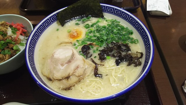 写真 宇明家 東京タワー店 Umeiya 赤羽橋 ラーメン 食べログ