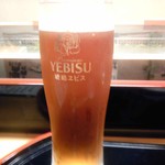 花鮨 - ヱビスの琥珀生ビール