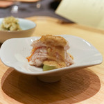 茶禅華 - 蒸し鶏に胡麻ソース