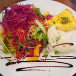 ガーデン＆クラフツ カフェ - ('11/2)カレーにセットのサラダ、オムレツ、マッシュポテト