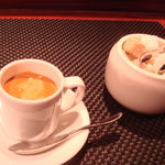 ラトリエ ドゥ ジョエル・ロブション - エスプレッソ