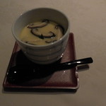 瀬里奈 - 茶碗蒸しです。椎茸以外に蟹の旨味もあります。