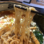 田之助 - 青竹打ちの縮れ麺