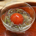 松川 - トマトとジュンサイ