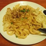 串焼き　鳥吉 - 焼きうどん（580円＋税）
