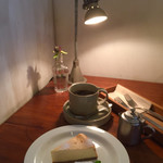 quatre cafe - 