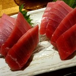 串もん利げん - マグロ刺し