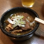 とりの秀 - 煮込みの味はいい塩梅だ