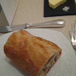 グランメゾン グラシアニ - パンとバター